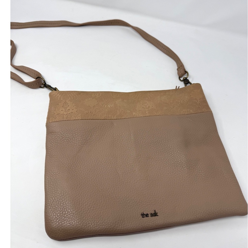 The Sak Tommy Tan Pebble Leather Floral Embossed Crossbody Bag 109484